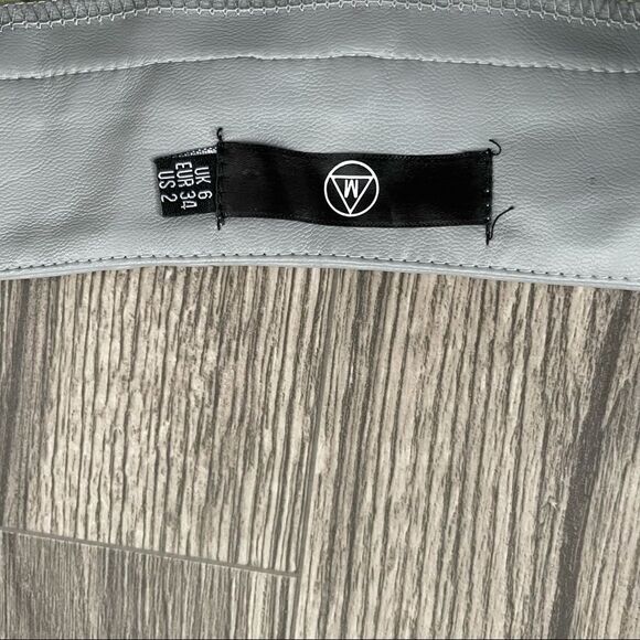 Missguided Grey Faux Leather Belted Cigarette Trousers - Picture 8 of 10